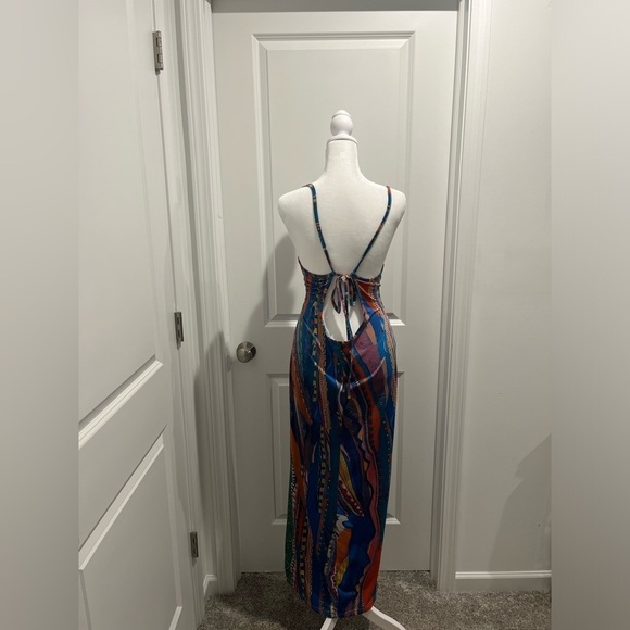 Graphic Camo Maxi Dress - Picture 4 of 4